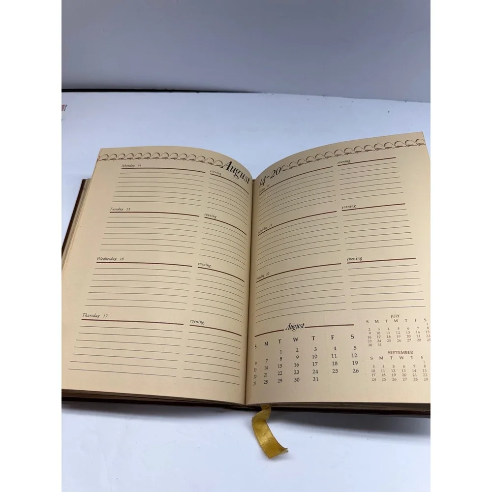 Vintage 1978 Bon Appetit Social Planner Hardcover Recipe Book Calendar Brown
